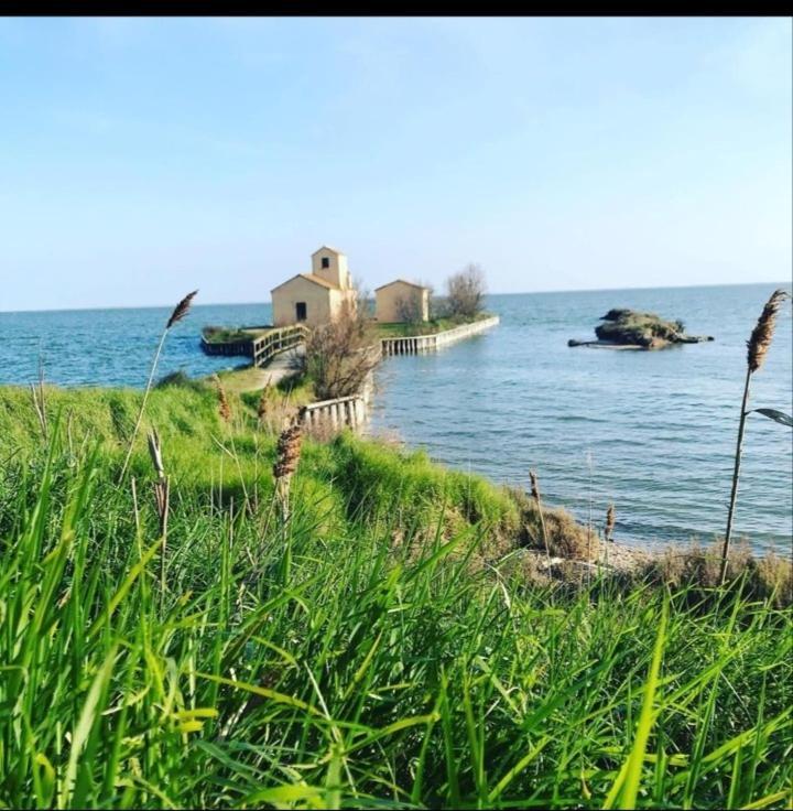 بورتو غاريبالدي B & B Cantarano المظهر الخارجي الصورة